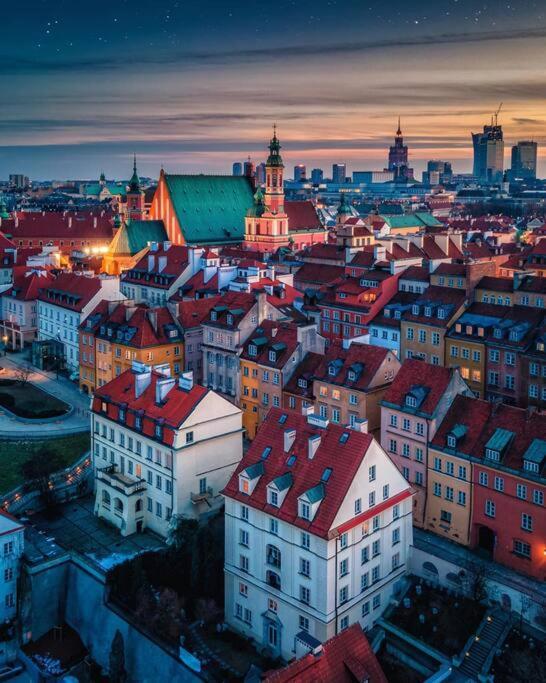 Decor 2 Metro Fast Wifi 55'Tv Netflix Hbo Cozy Appartement Warschau Buitenkant foto