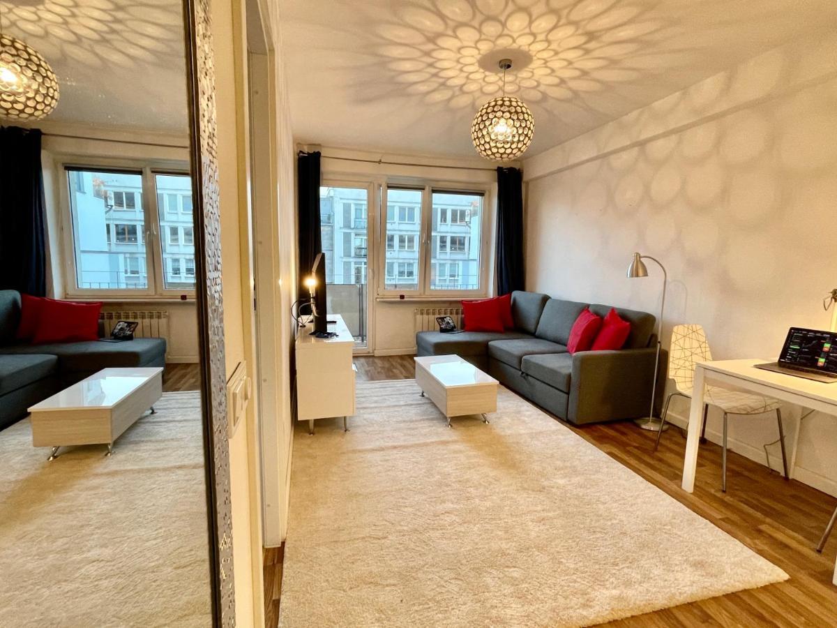Decor 2 Metro Fast Wifi 55'Tv Netflix Hbo Cozy Appartement Warschau Buitenkant foto