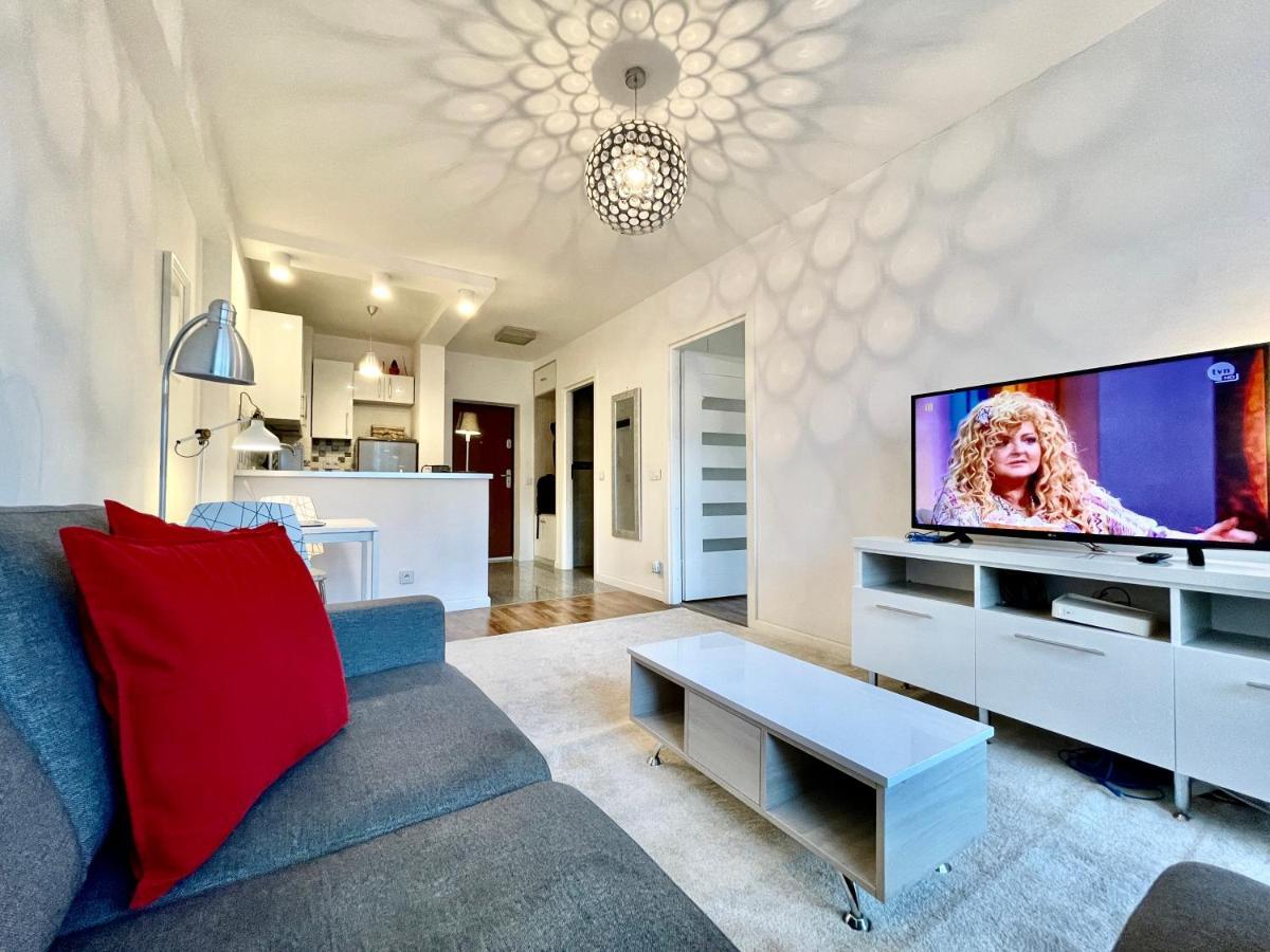Decor 2 Metro Fast Wifi 55'Tv Netflix Hbo Cozy Appartement Warschau Buitenkant foto